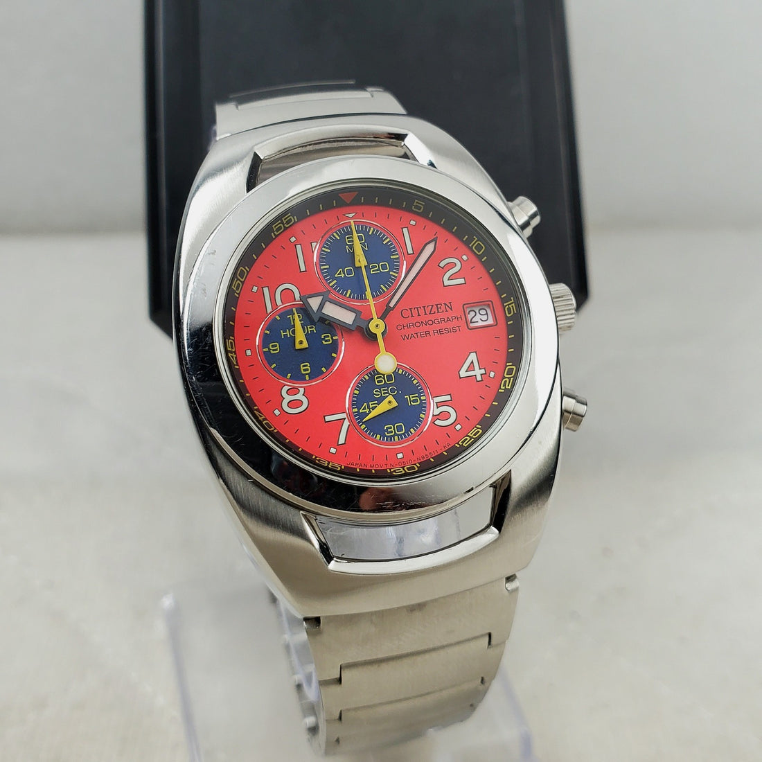 Citizen 0510-S76680 Chronograph RED Date Japan Mov't Men's Watch — Pre-Owned, photo 1