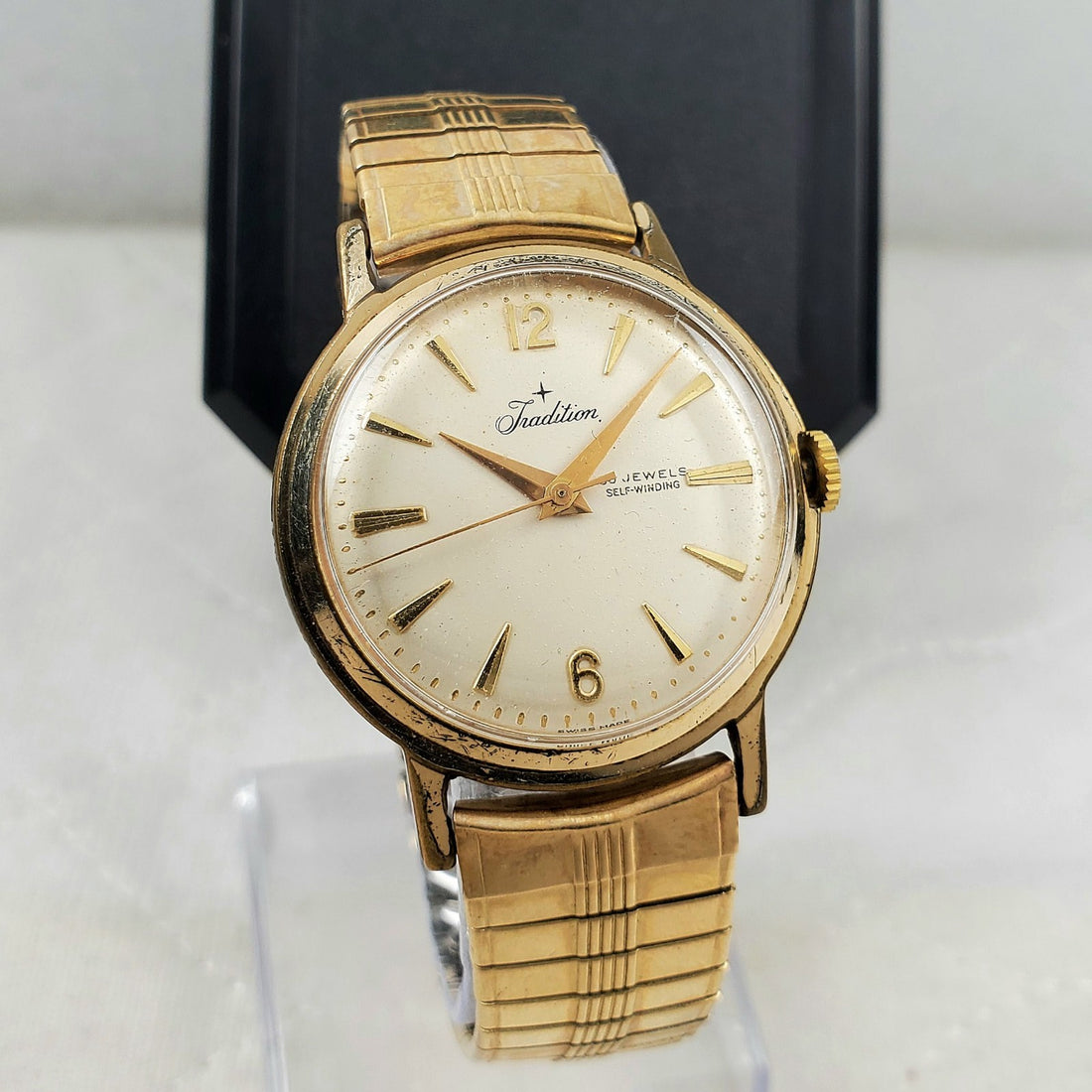 Tradition by Sears Roebuck Automatic Self-winding Swiss Made Men's Watch — Pre-Owned, photo 1
