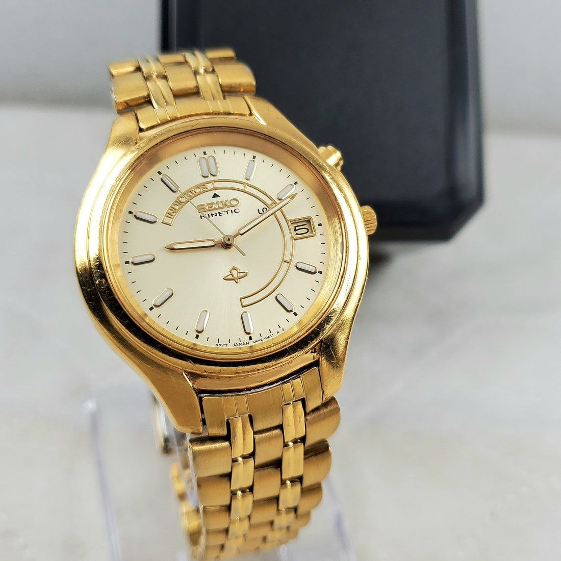 Seiko Kinetic 5M42-0A19 Sports Gold Tone Japan Mov't Date Men's Watch — Pre-Owned, photo 1