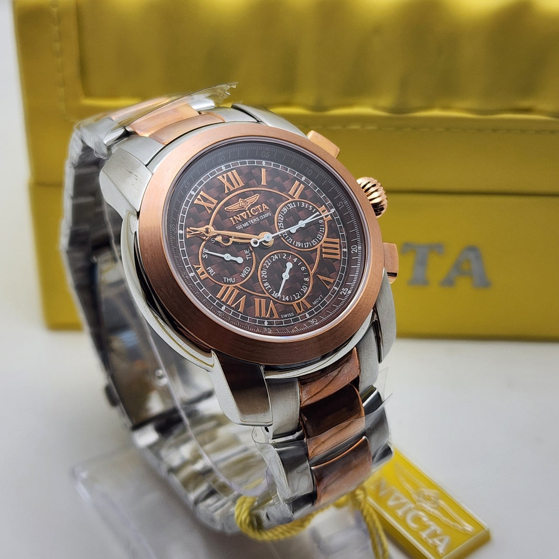 Invicta 4060 Swiss Mov't Sapphire Crystal Two-tone WR 100M Men's Watch — Pre-Owned, photo 1