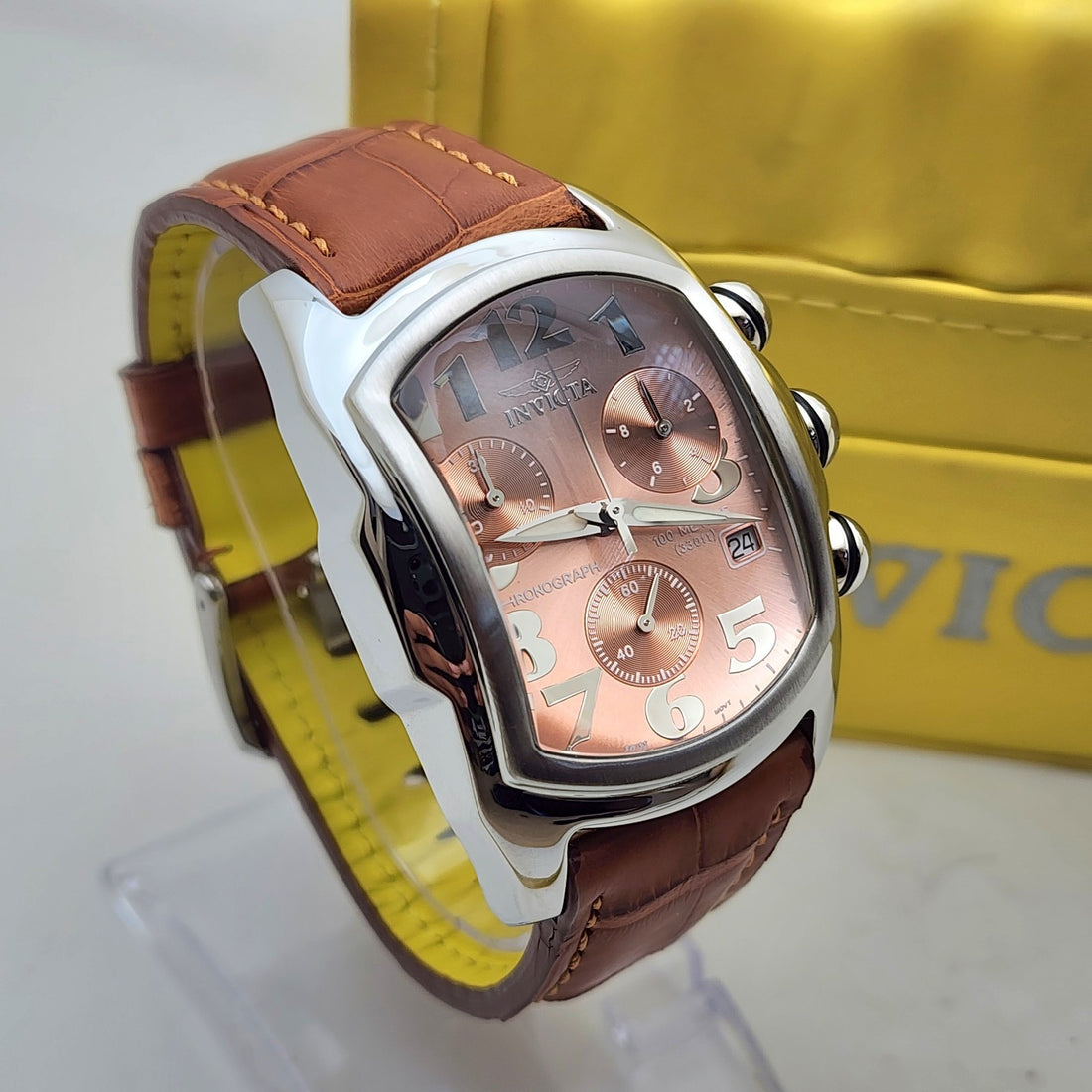 Invicta Lupah Swiss Mov't Chronograph 2184 WR 100M Beige Men's Watch — Pre-Owned, photo 1