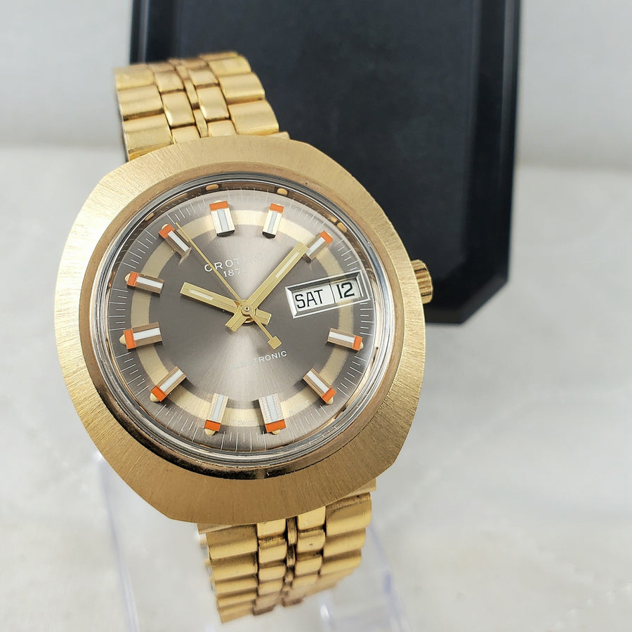 Retro Croton Electronic Swiss Made Gold/brown Day/date Men's Watch — Pre-Owned, photo 1