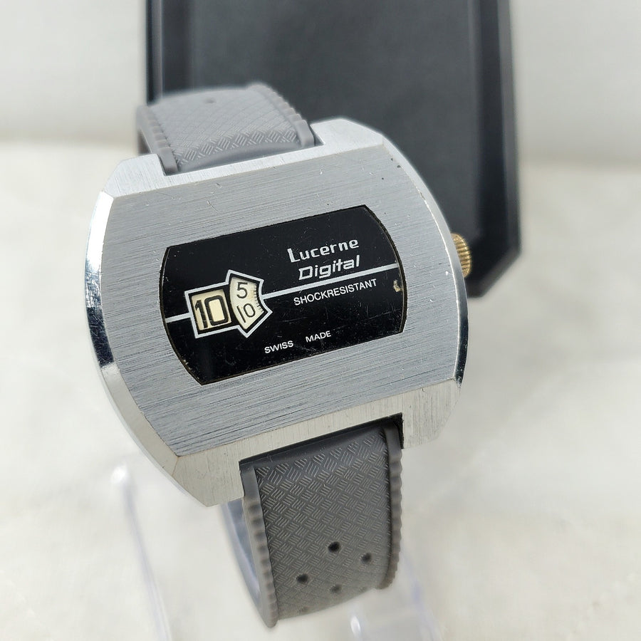 Lucerne Digital Jump Hour Handwind Swiss Made Black Men's Watch — Pre-Owned, photo 1
