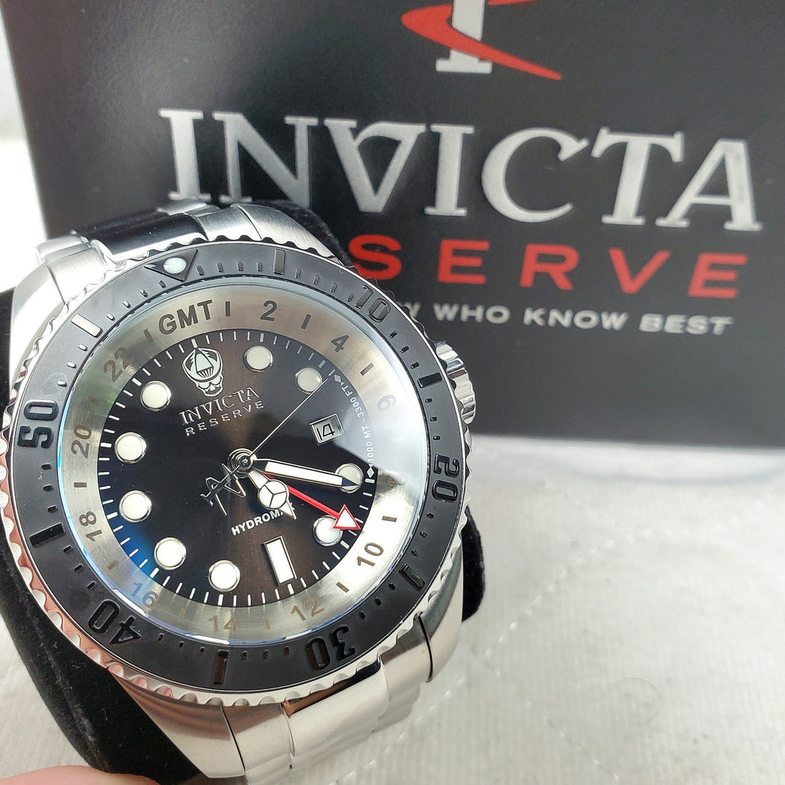 Invicta PRO Diver Reserve Hydromax 29734 Swiss GMT Black Diver Men's Watch — Pre-Owned