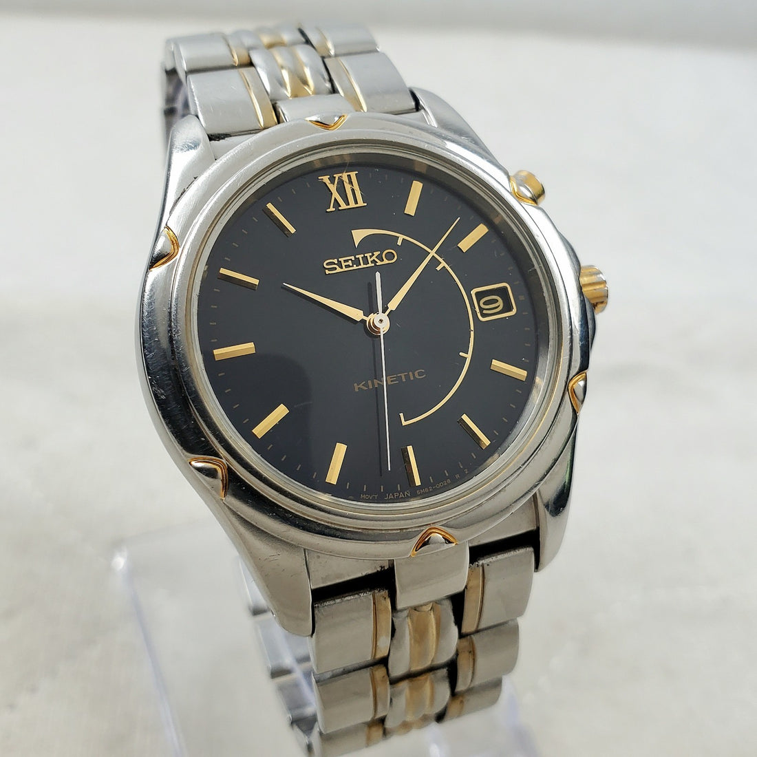 Seiko Kinetic 5M62-0C70 Date Japan Mov't Two-tone Classic Men's Watch — Pre-Owned, photo 1