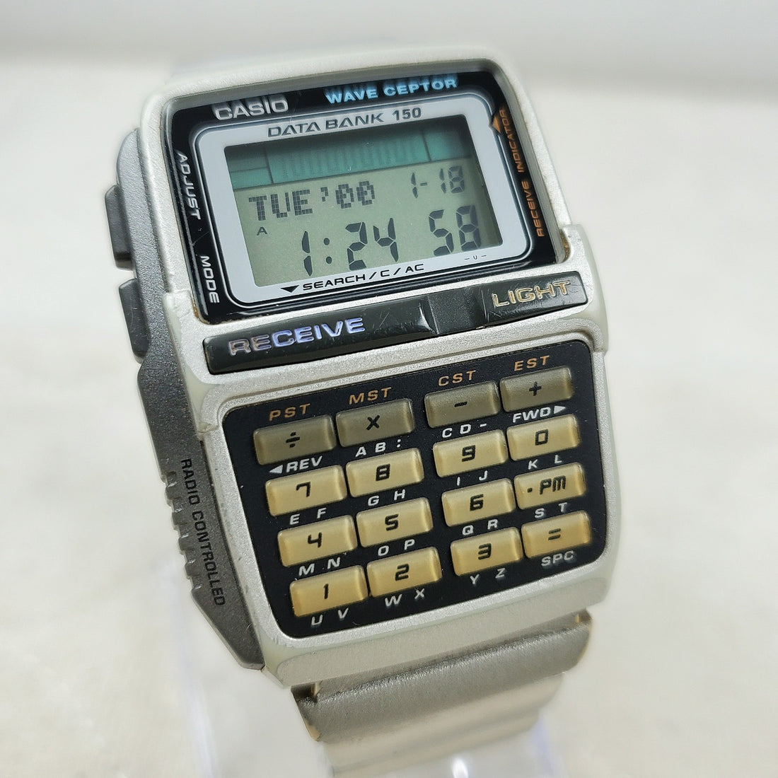 Casio Data Bank 150 Wave Ceptor DBC-W150 Calculator Telememo Men's Watch — Pre-Owned