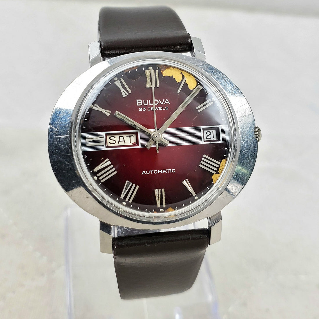 Bulova President Automatic Day/date RED 39MM Men's Watch — Pre-Owned, photo 1