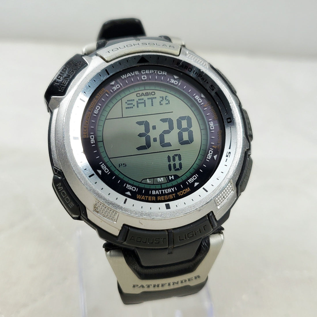 Casio Pathfinder PAW-130 Wave Ceptor Tough Solar Barometer Compass Men's Watch — Pre-Owned, photo 1