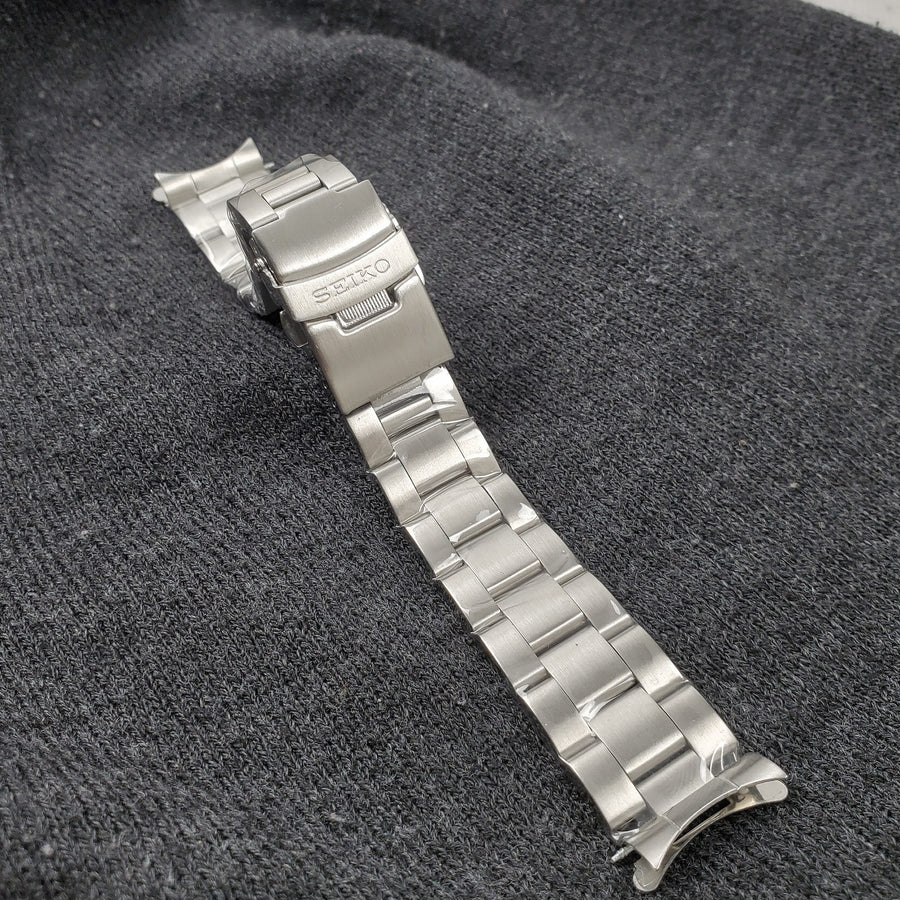 MILTAT Stainless Steel Watch Band for Seiko, 20mm, Silver, with Logo — photo 1