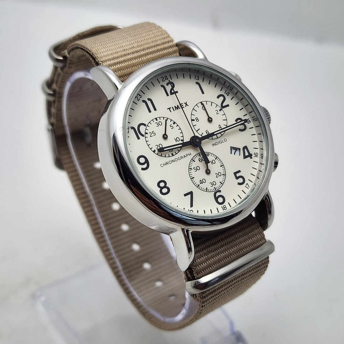 Timex Weekender Chronograph Indiglo Date Quartz Military Field Men's Watch — Pre-Owned