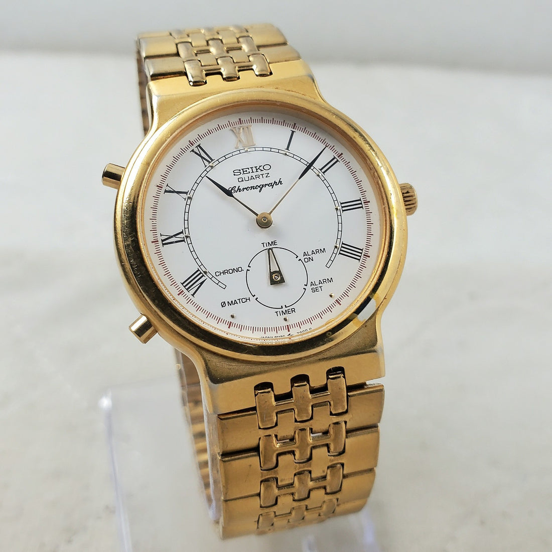 Seiko Quartz 8M25-7000 Chronograph Alarm Gold Tone 33MM Men's Watch — Pre-Owned, photo 1