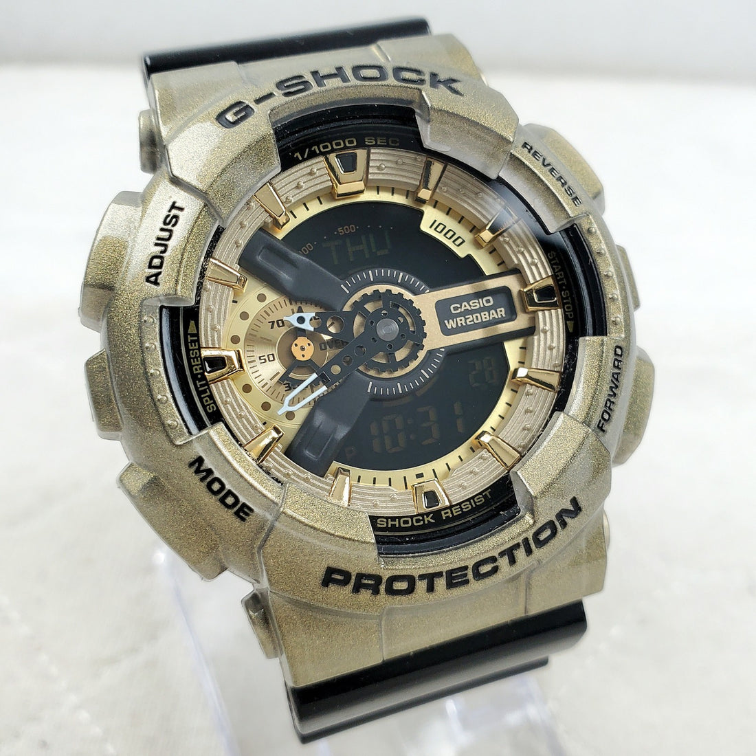 Casio G-shock NEW ERA Glossy Limited Edition GA-110NE Gold/black Men's Watch — Pre-Owned, photo 1