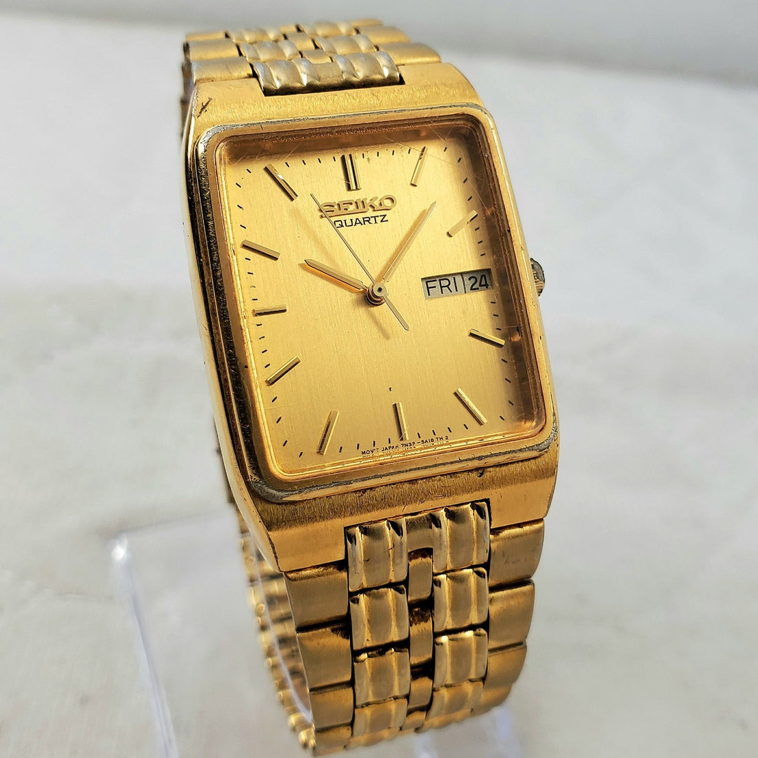 Seiko Tank 7N33-5A09 Quartz Day/date Gold Tone Japan Mov't 28MM Watch — Pre-Owned
