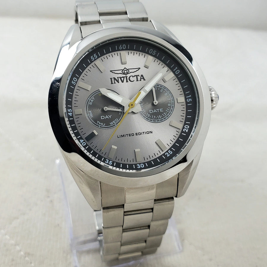 Invicta Speedway Poseidon 14709 Limited Edition Day/date 45MM Men's Watch — Pre-Owned