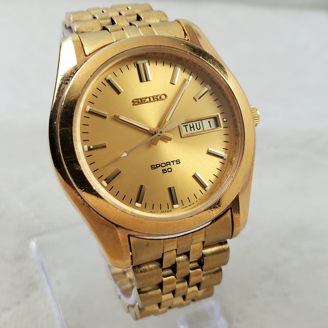 Seiko Sports 50 7N48-8A00 Day/date Quartz Gold Tone 38MM Men's Watch — Pre-Owned
