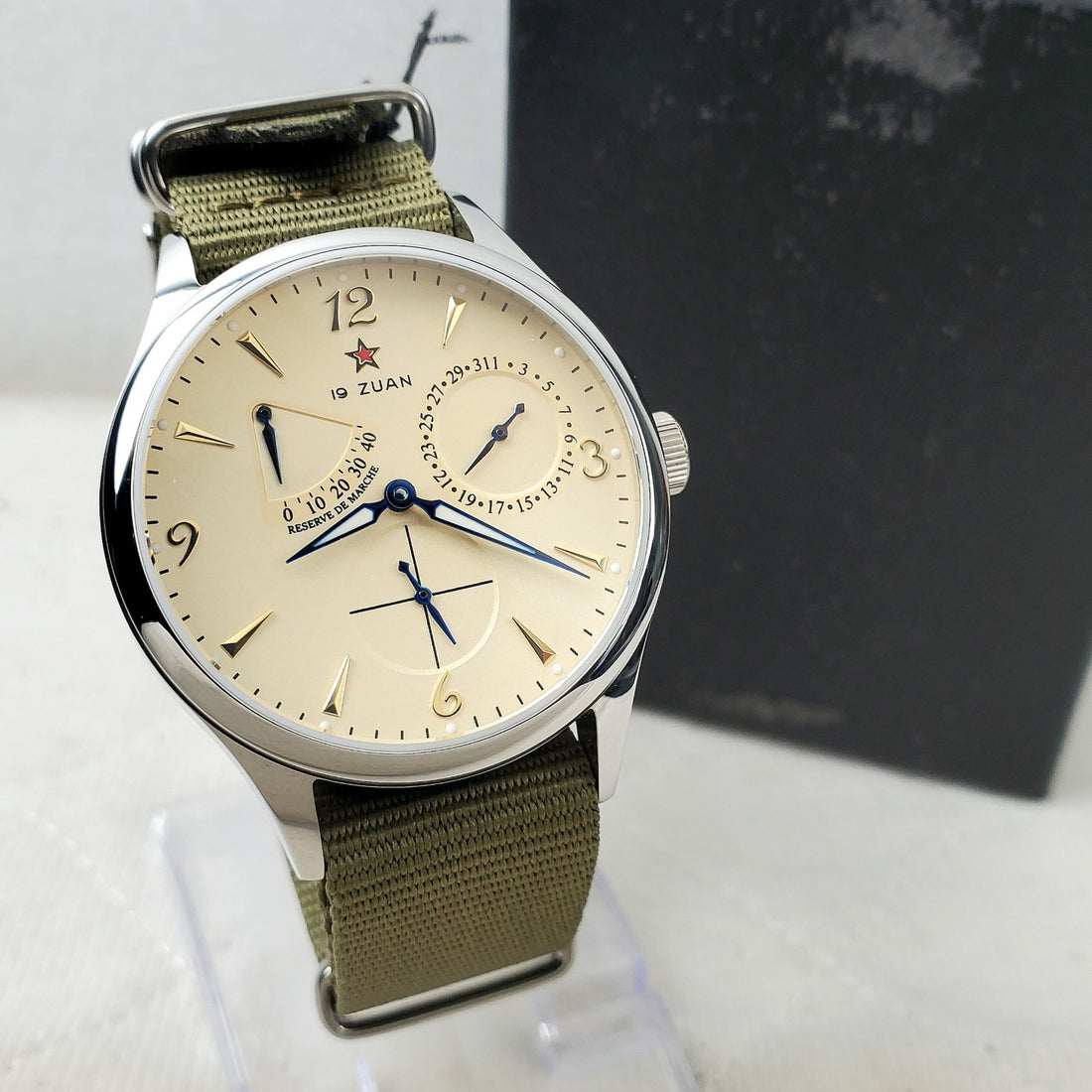 19 Zuan 1963 Automatic Men's Pilot Watch Sapphire Crystal Power Reserve — Pre-Owned