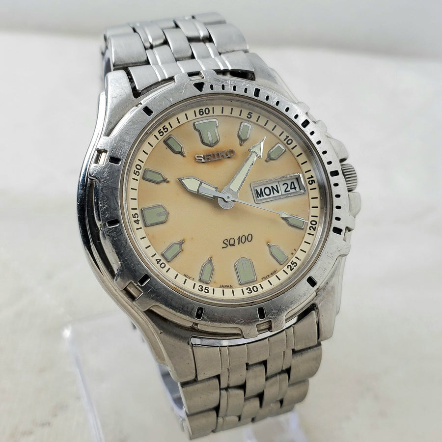 Seiko SQ 100 Day/date Japan Mov't Luminous Face Men's Watch — Pre-Owned