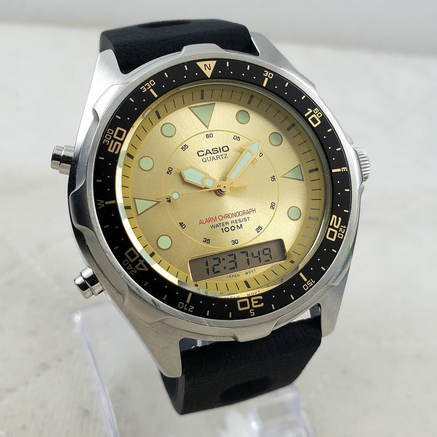 Casio AMW-320R Ana-digi Alarm Chronograph Gold/black Quartz Men's Watch — Pre-Owned