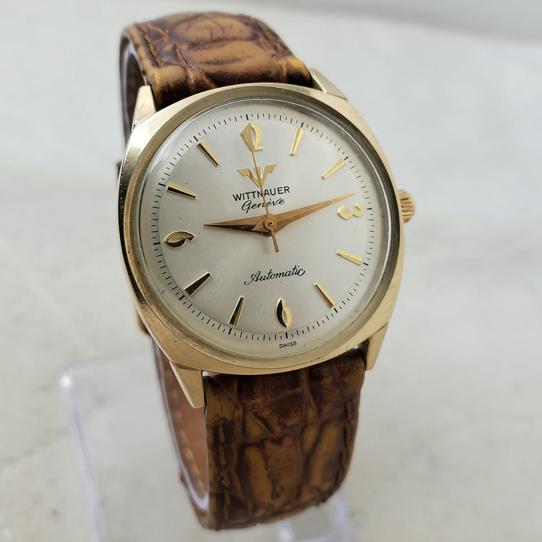 Wittnauer Geneve Automatic Swiss Date 30MM Men's Watch — Pre-Owned