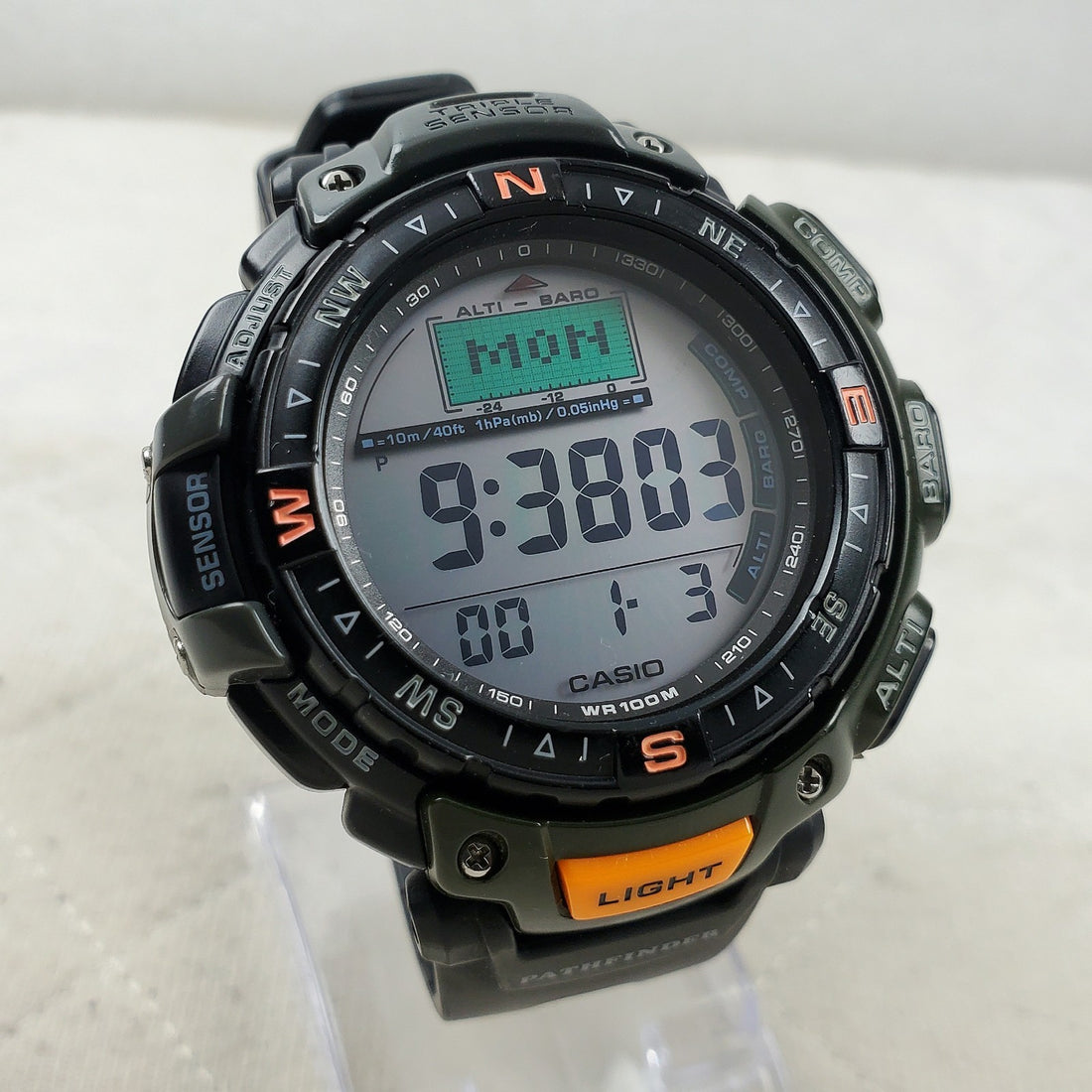 Casio Pathfinder PRG-40 Triple Sensor Black Compass Barometer Men's Watch — Pre-Owned