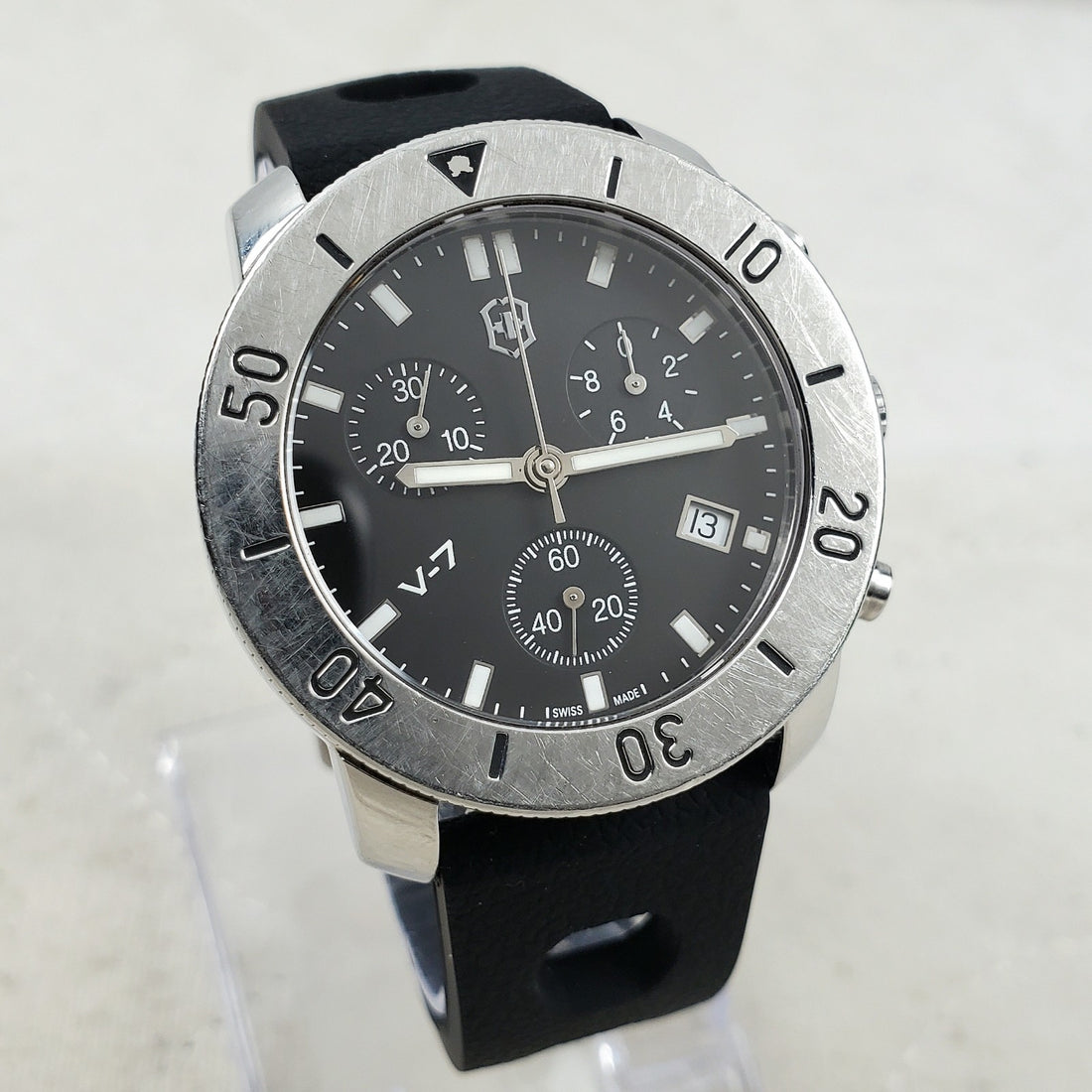 Victorinox Swiss Army Chronograph Chrono Racer V7-32X Quartz Black Men's Watch — Pre-Owned
