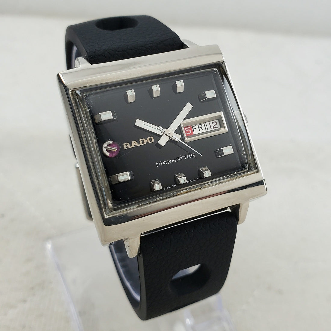 Rado Manhattan Automatic 25 Jewels Swiss Day/date 34MM Men's Watch — Pre-Owned