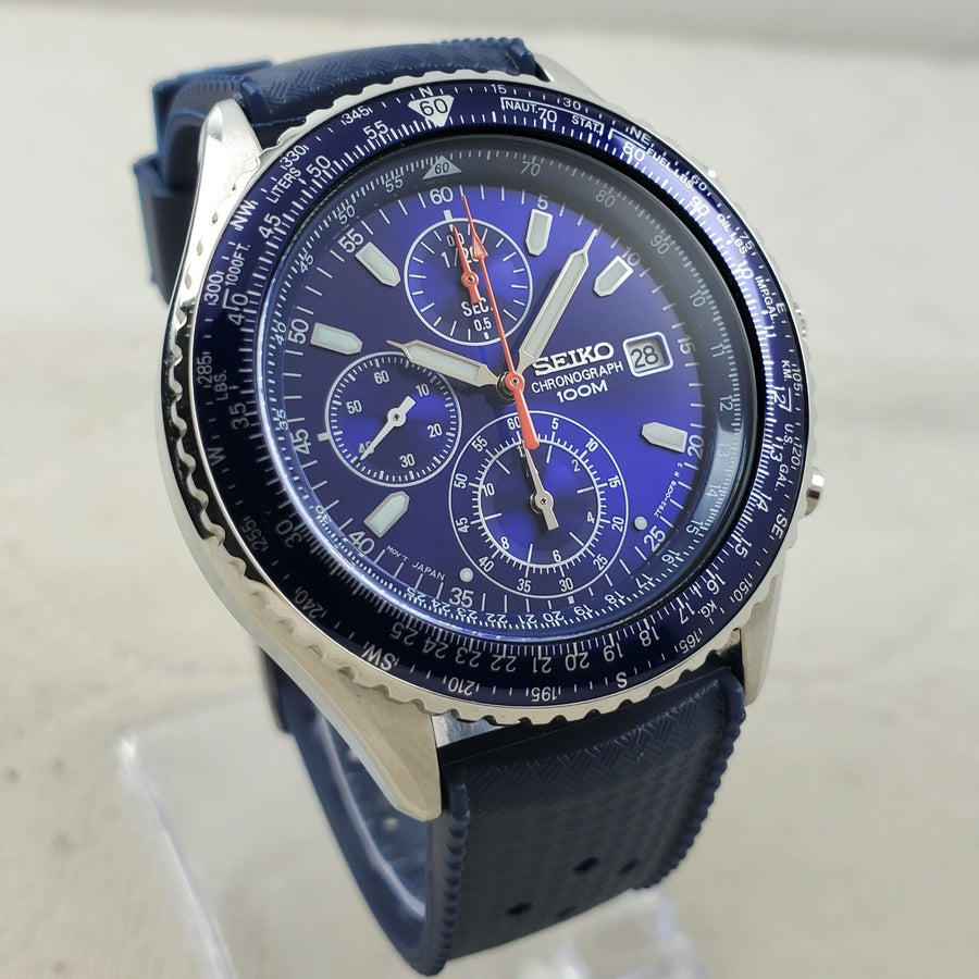Seiko Flightmaster 7T92-0CF0 Chronograph Quartz WR 100M Blue 40MM Men's Watch — Pre-Owned