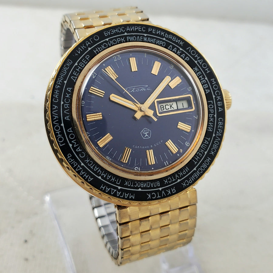 Raketa World Time Calendar Ussr Handwind Blue/gold 42MM Men's Watch — Pre-Owned