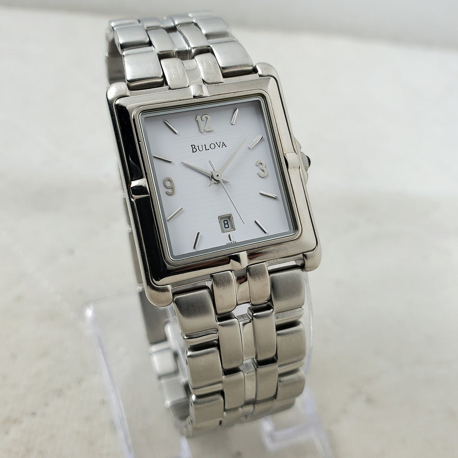 Bulova 96B38 Quartz Square Date Japan Mov't White/silver 26MM Women's Watch — Pre-Owned