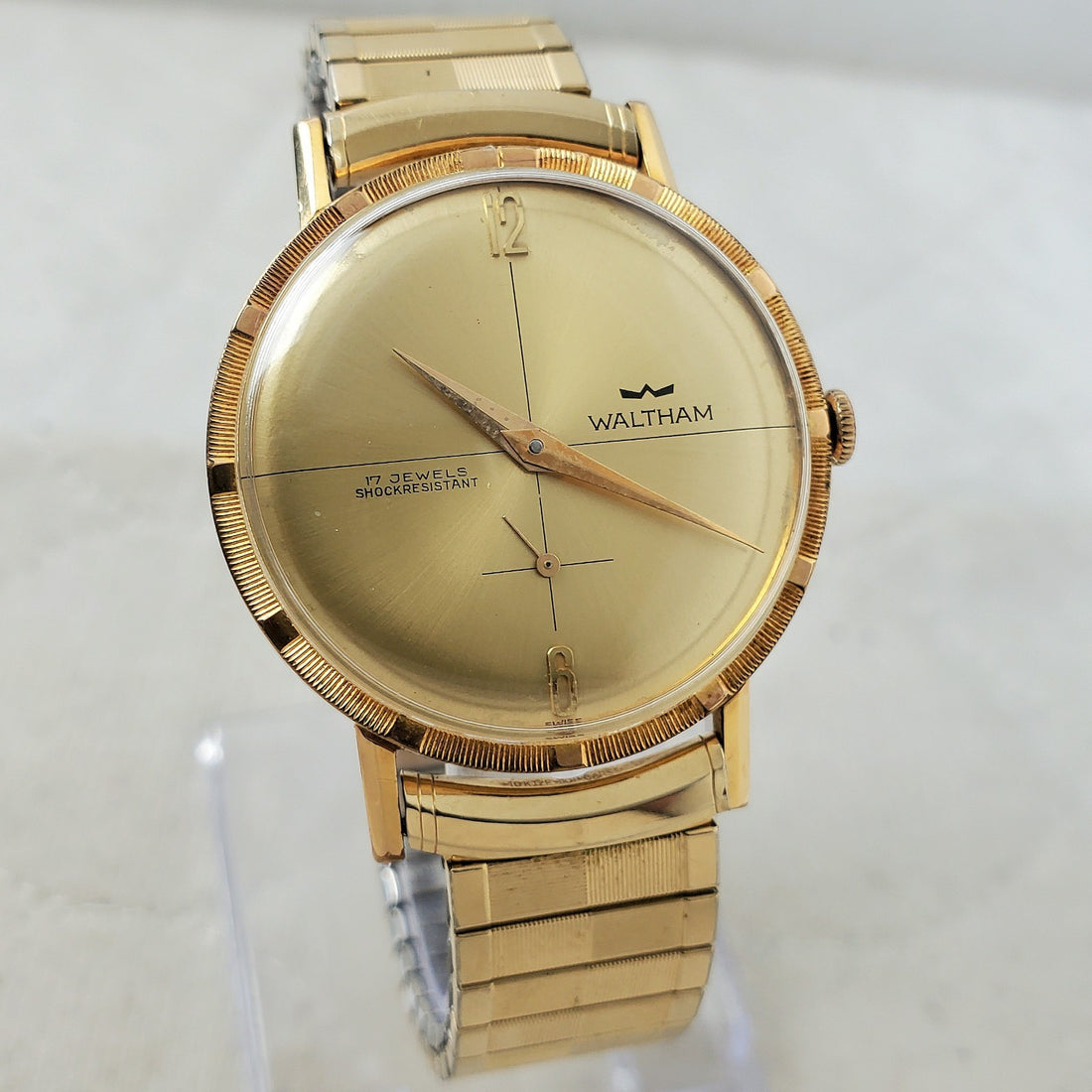Waltham Crosshair Handwind Sub-second Swiss Gold Filled 35MM Watch — Pre-Owned