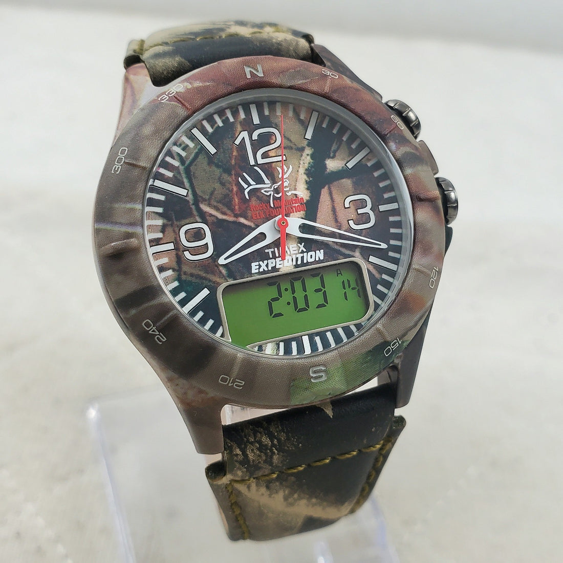 Timex Expedition Realtree Indiglo Camo TSA131 Ana-digi Alarm Chrono 39MM Watch — Pre-Owned