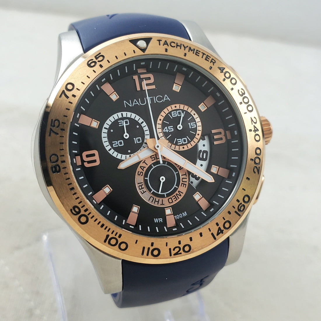 Nautica NST NAD19502G Chronograph WR 100M Day/date Tachymeter Quartz Men's Watch — Pre-Owned